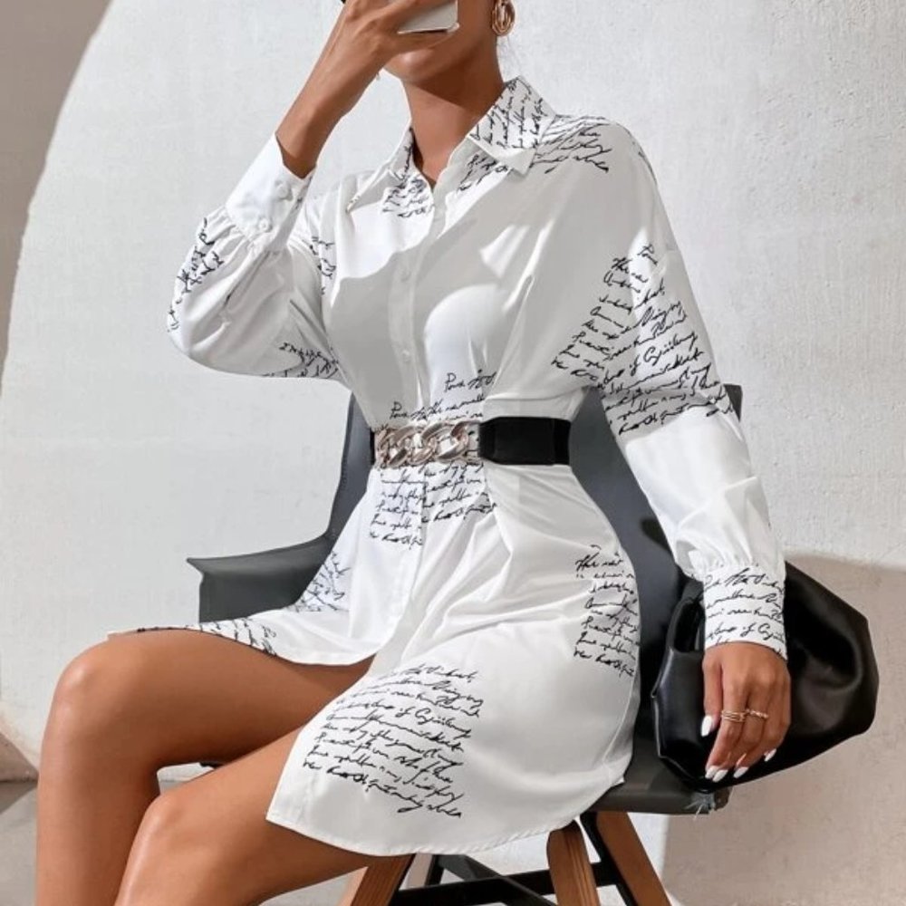 Mulvari Slogan Graphic Plicated Detail Shirt W/out Belt